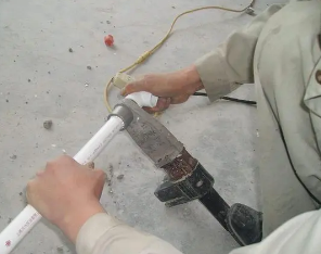 和布克赛尔漏水维修电话